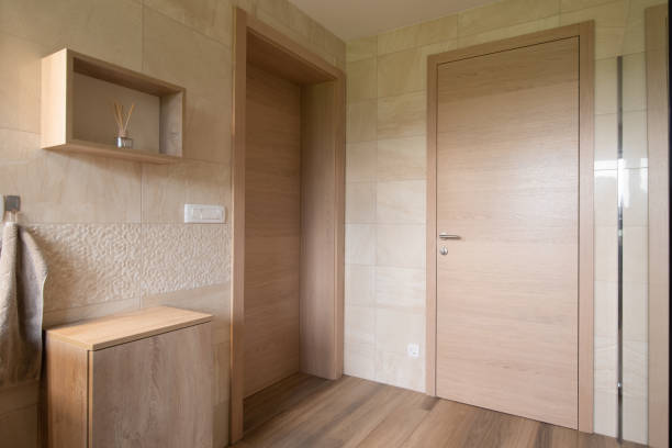 درب ضد سرقت برجسته با رنگ بندی متنوع و جذاب